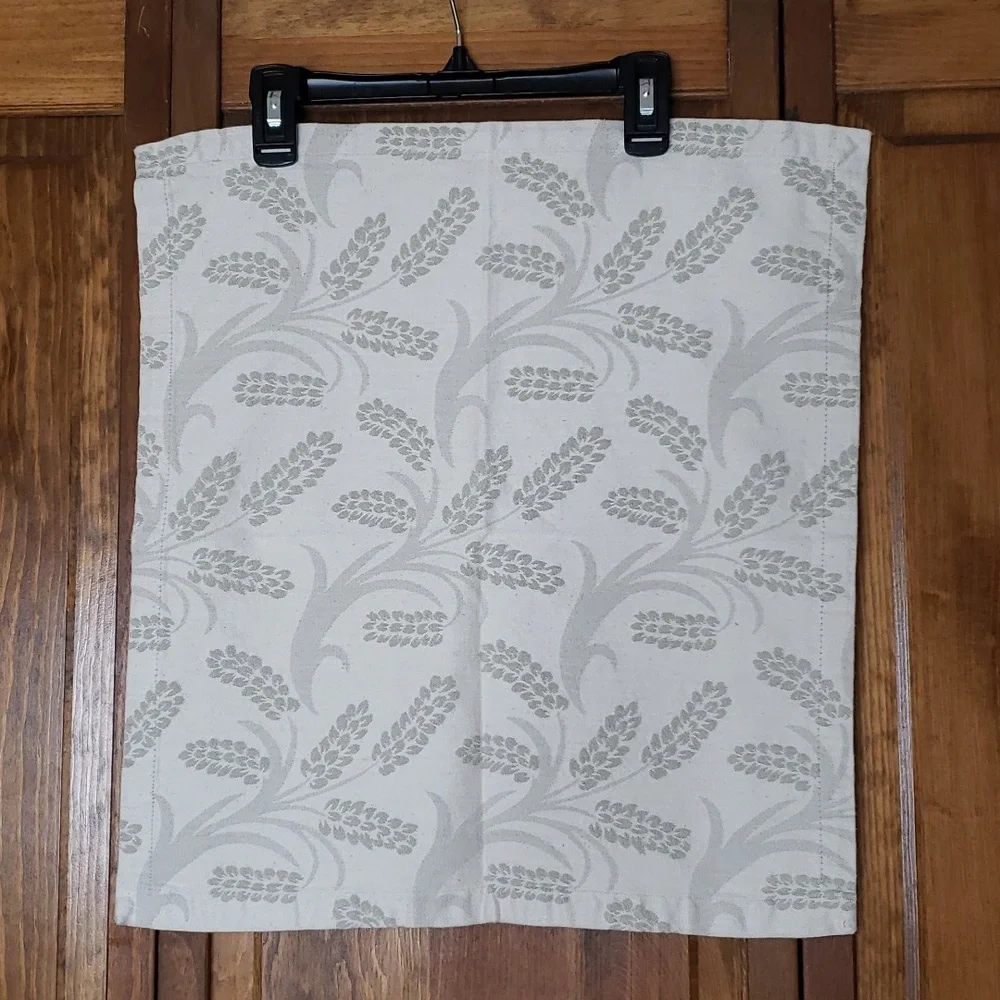 Pottery Barn Flax Floral Cloth Napkins Set of 4